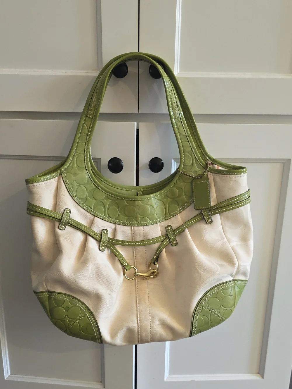 Coach Super Rare Humongus Embossed Trim And Jacqard Belted Ergo